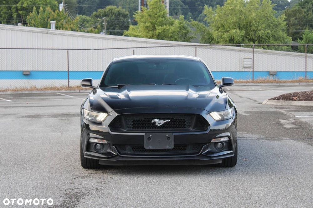 Ford Mustang 5.0 V8 GT - 8
