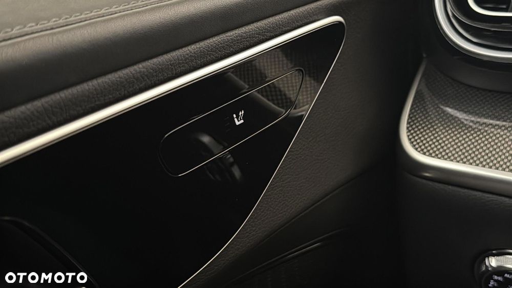 Mercedes-Benz GLC 200 4Matic 9G-TRONIC Edition AMG Line - 26