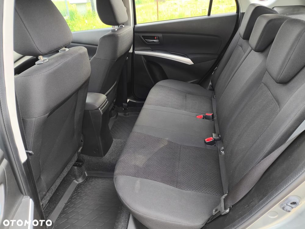 Suzuki SX4 S-Cross 1.4 Boosterjet Hybrid Comfort - 19