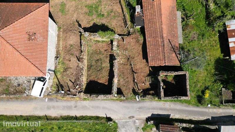 Ruína em Pedra com Grande Potencial de Reconstrução - Grande imagem: 3/6