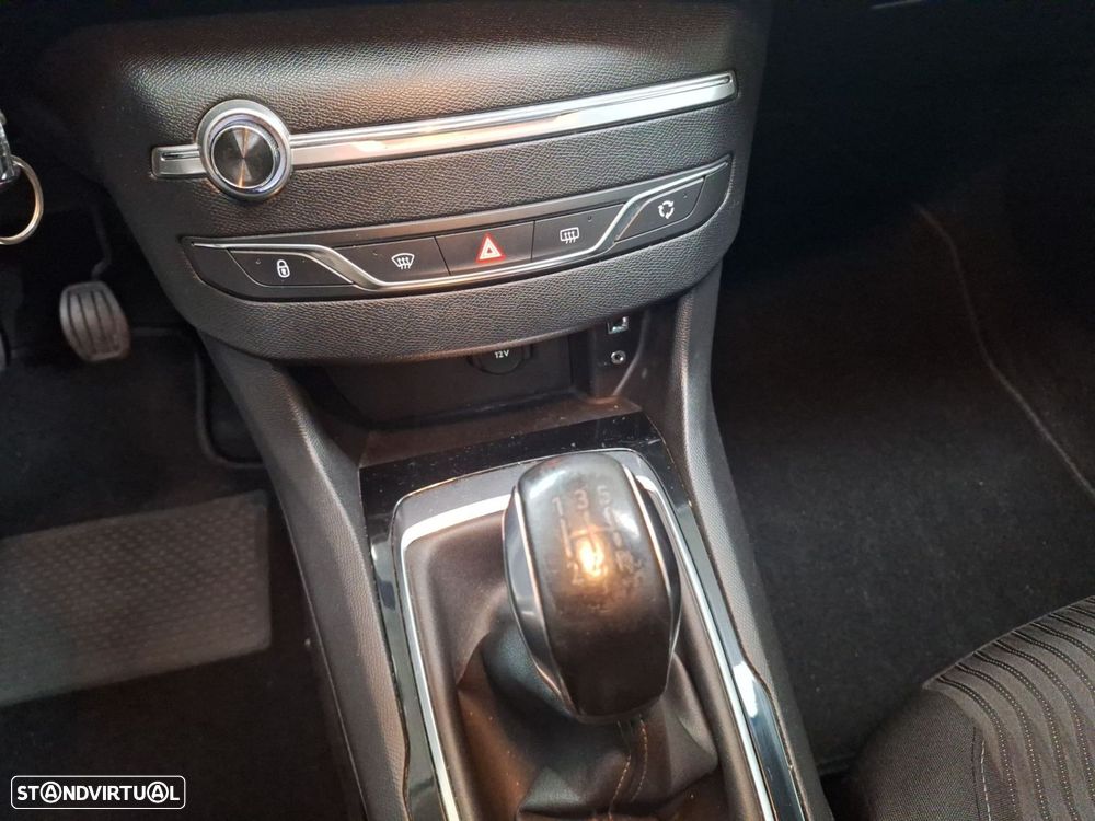 Peugeot 308 SW 1.6 e-HDi Access - 16