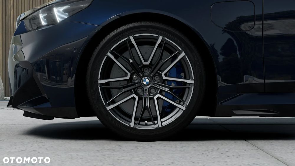 BMW M5 PHEV - 6
