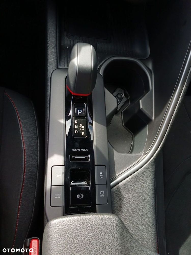 Toyota C-HR 2.0 PHEV Dynamic Force GR Sport - 17