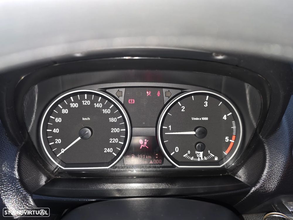 BMW 118 d M Sport - 15