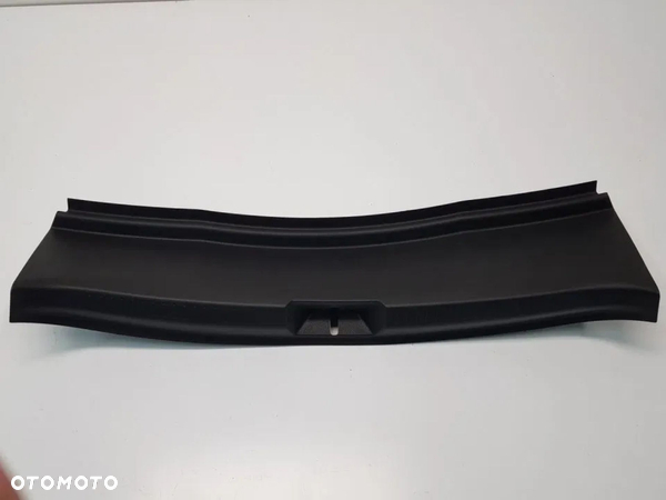 OSŁONA POSZYCIE PASA TYLNEGO MEGANE IV 20r SEDAN