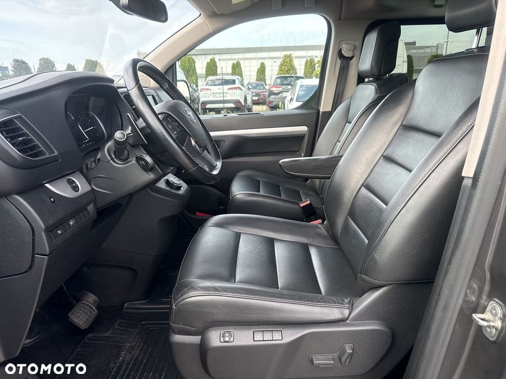 Toyota Proace Verso 2.0 D4-D Long VIP - 17