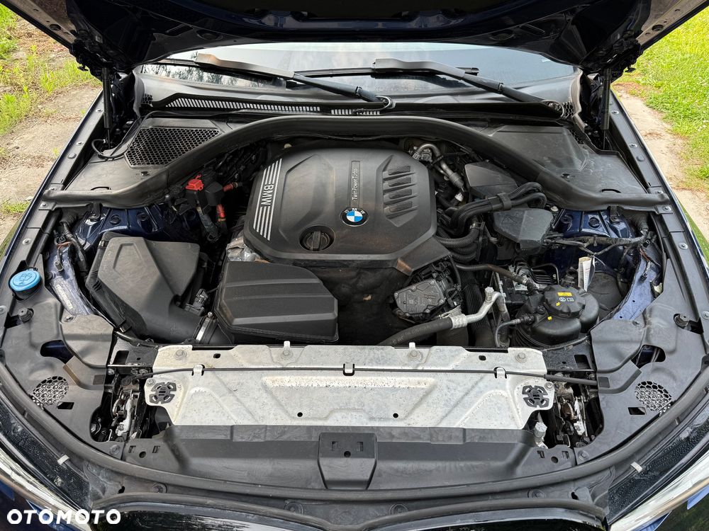 BMW Seria 3 320d Sport Line Shadow - 37