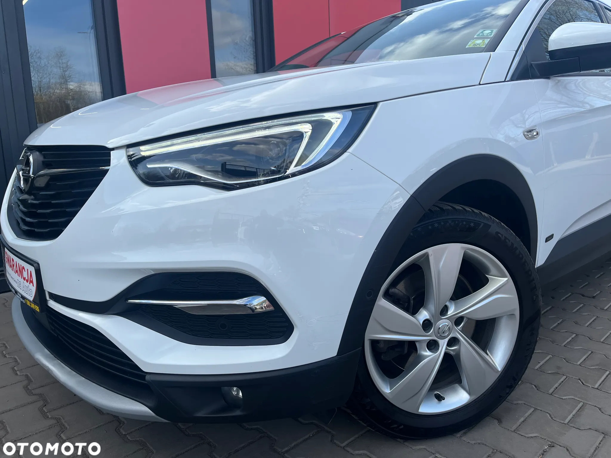 Opel Grandland X Plug-in-Hybrid 1.6 DI Start/Stop Business Edition - 4