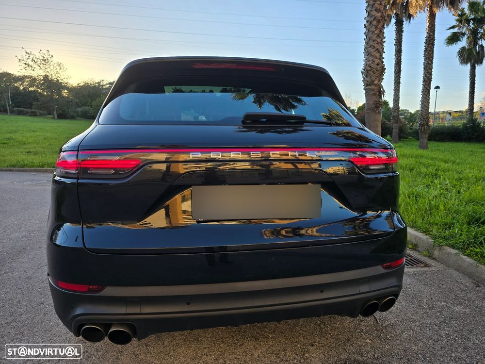 Porsche Cayenne S - 10