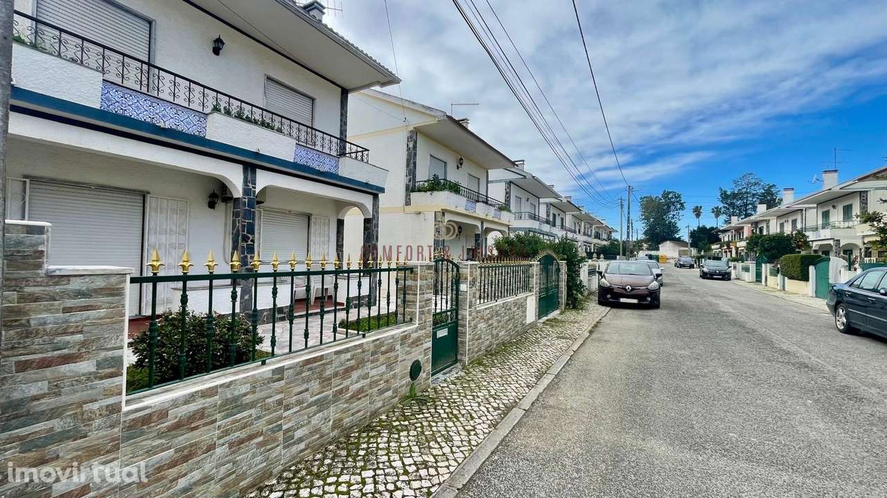 Moradia com 3 quartos, 2 wc e garagem em Alenquer - Grande imagem: 5/60