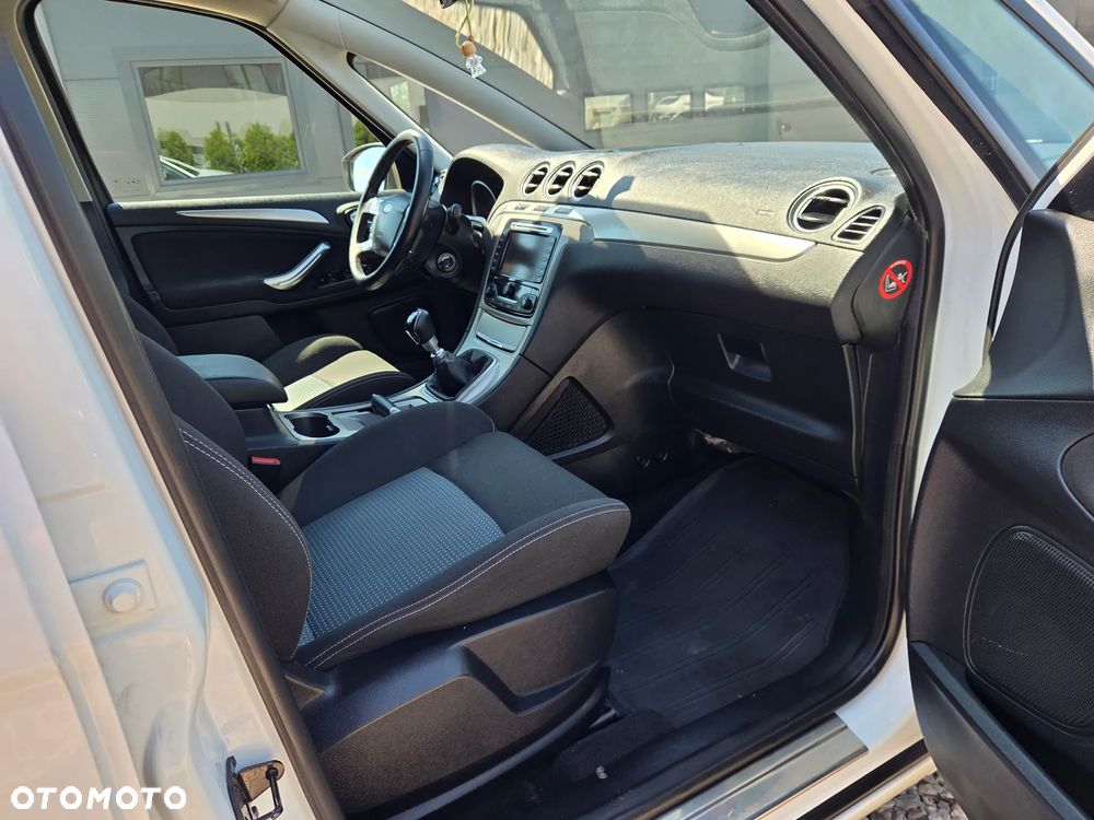 Ford S-Max 2.0 TDCi DPF Trend - 8