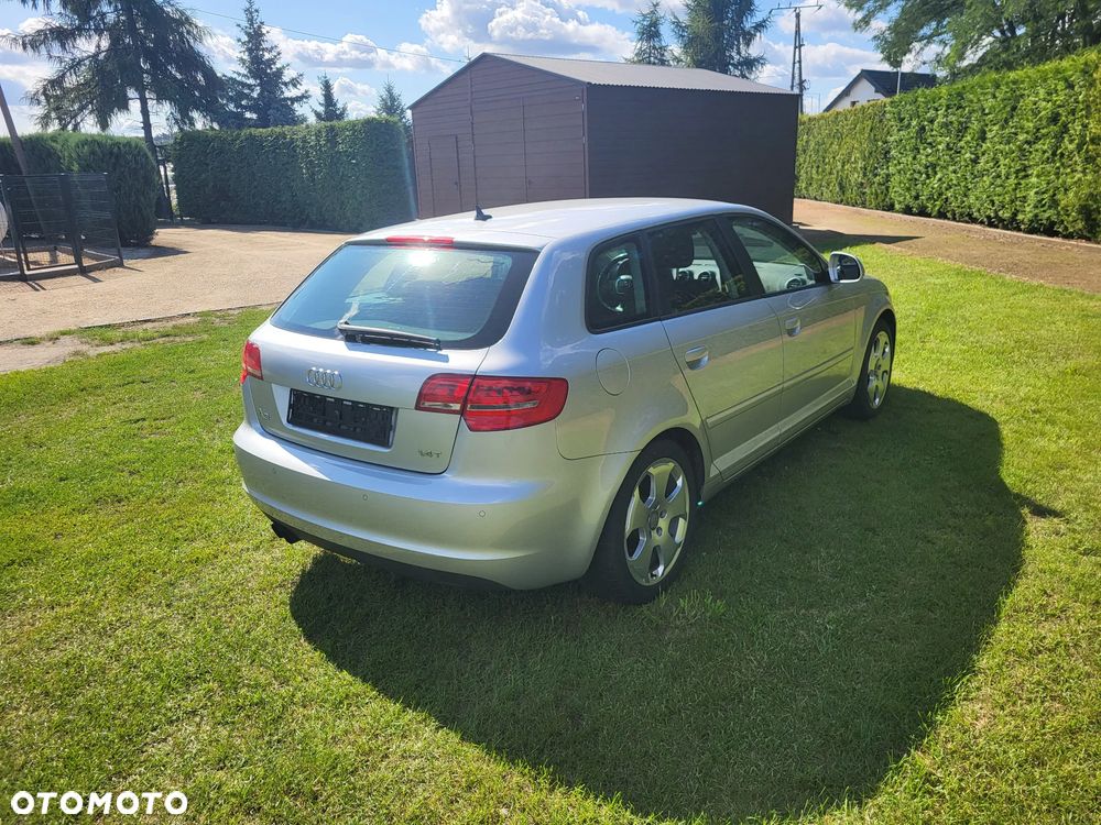 Audi A3 Sportback - 5