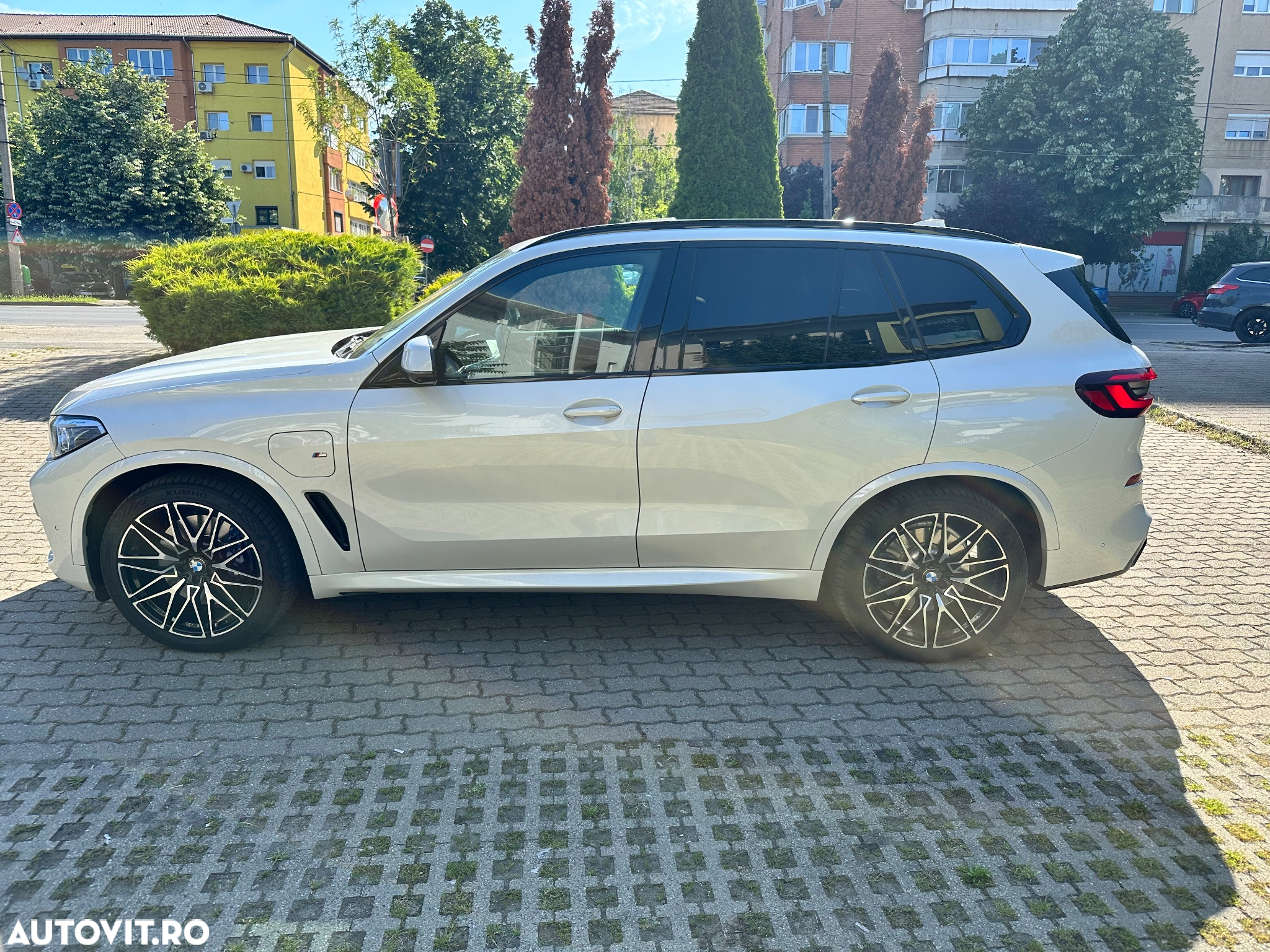 BMW X5 xDrive45e - 4