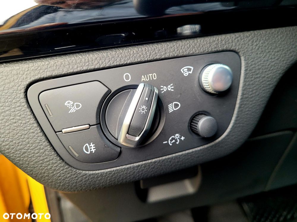 Audi Q5 Sportback 55 TFSI e Quattro S Line S tronic - 33