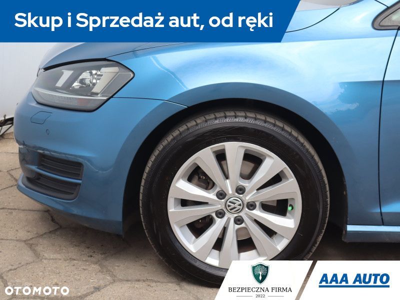 Volkswagen Golf - 15