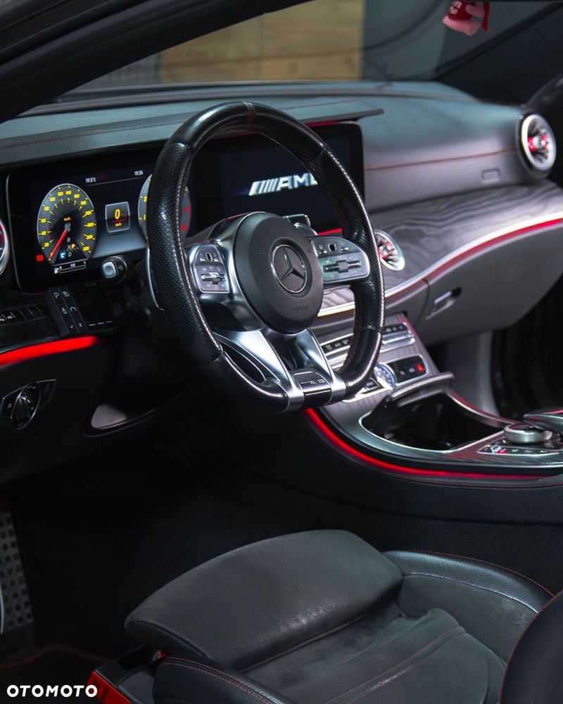 Mercedes-Benz Klasa E - 14