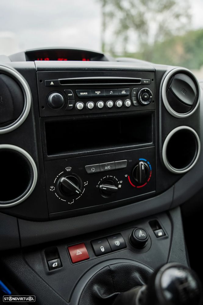 Peugeot Partner - 26