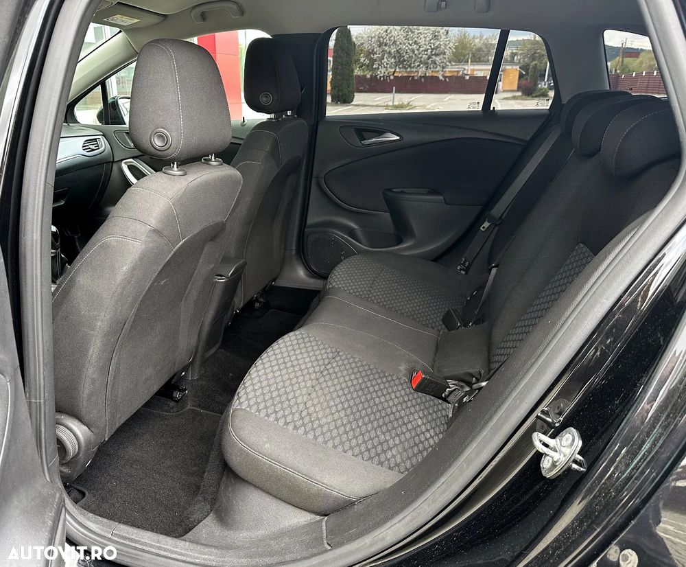 Opel Astra - 28