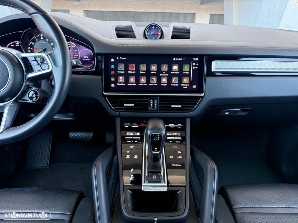 Porsche Cayenne - 21