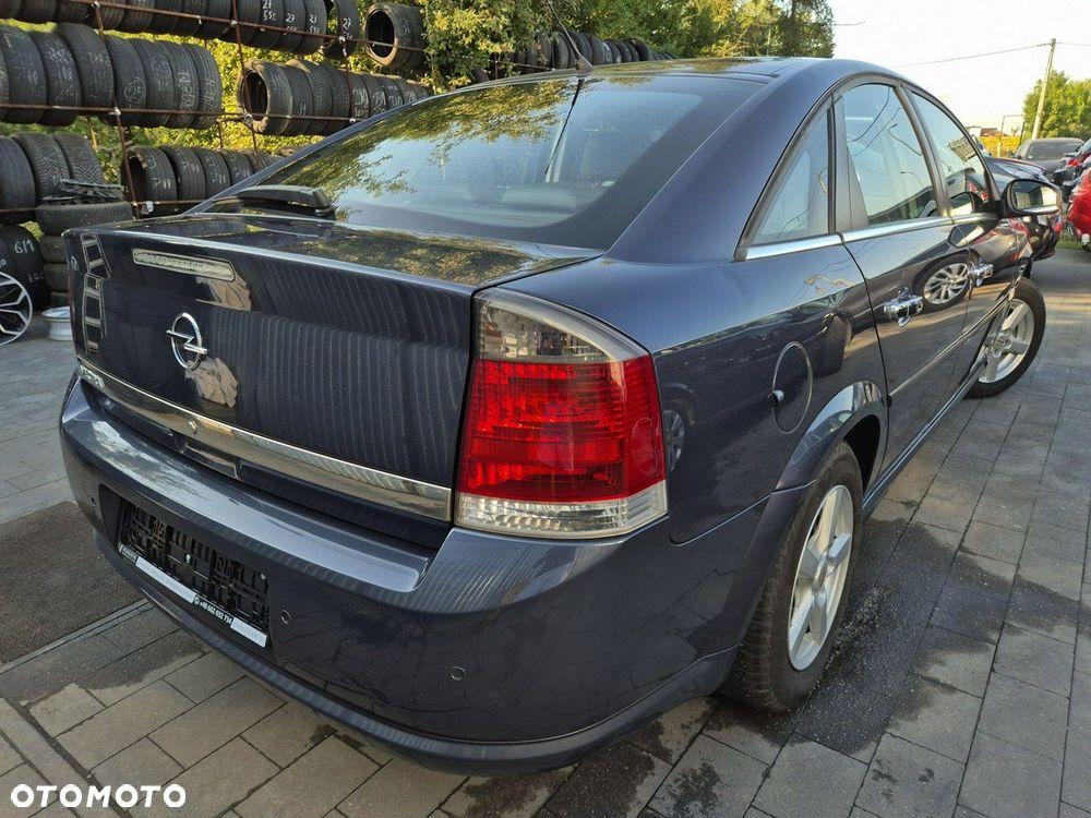 Opel Vectra 1.8 Cosmo plus - 4