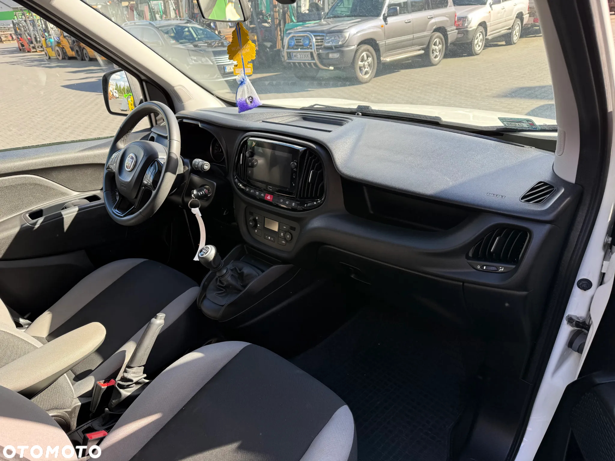 Fiat Doblo - 22
