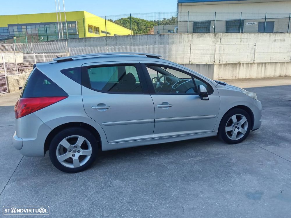 Peugeot 207 SW 1.6 HDi Sport - 2
