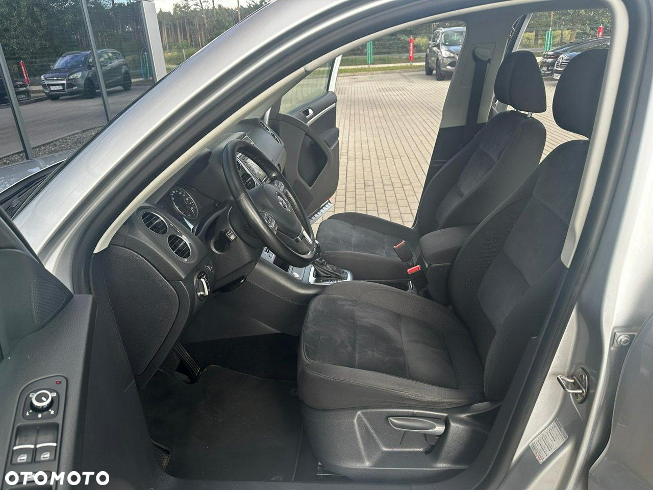 Volkswagen Tiguan 2.0 TDI 4Mot R-Style DSG - 13
