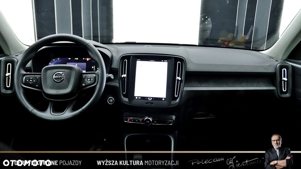 Volvo XC 40 B3 Essential - 18