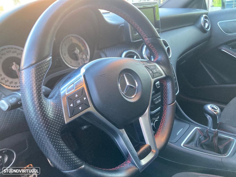 Mercedes-Benz A 180 - 29