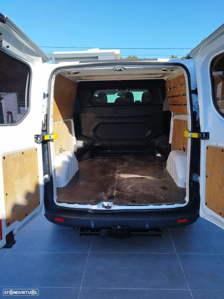 Ford Transit Custom  2.2 Tdci 125 Cv L2H1 Cabine  Dupla 6 Lugares - 27