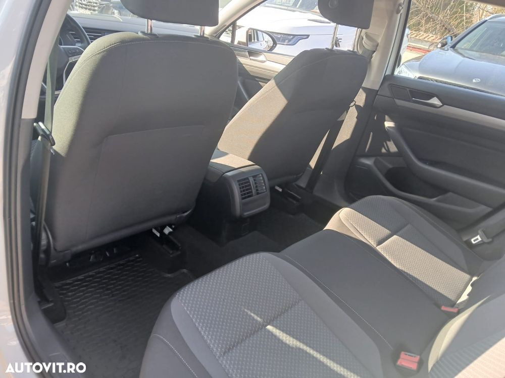 Volkswagen Passat 1.5 TSI ACT Advance - 5