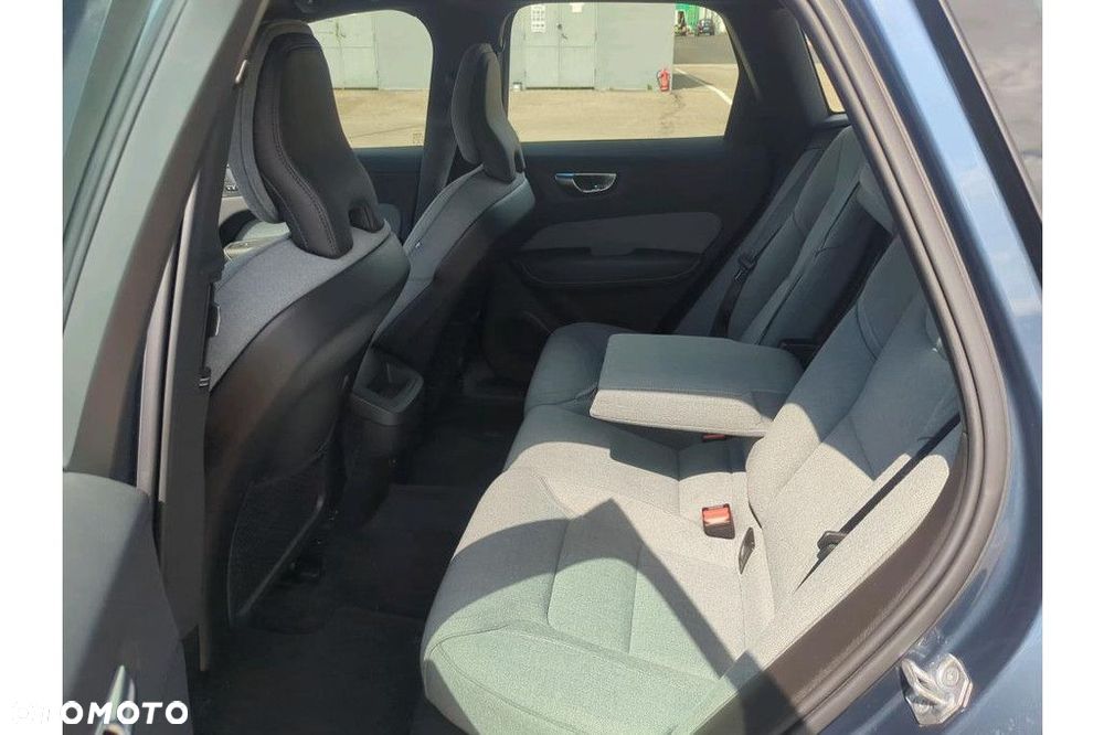 Volvo XC 60 - 8