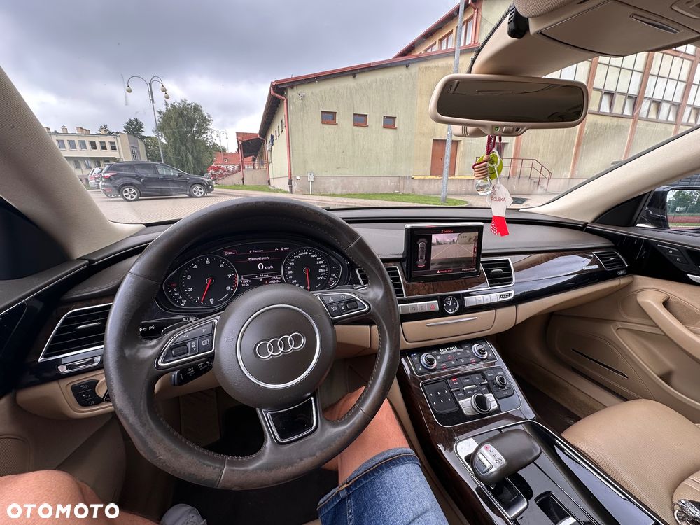 Audi A8 4.2 FSI Quattro - 18