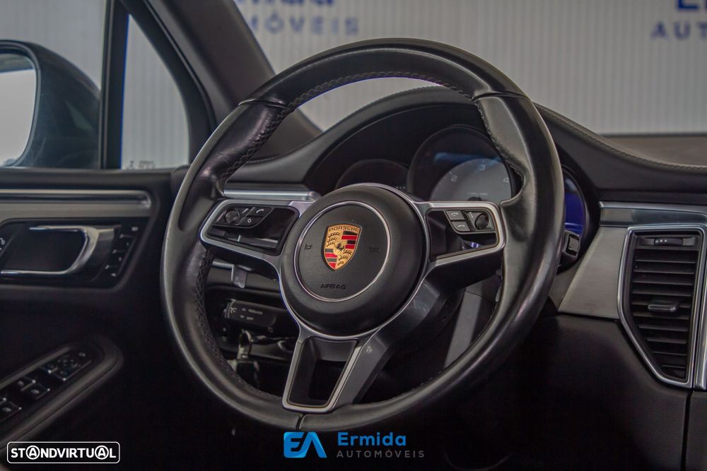 Porsche Macan S All Weather - 31