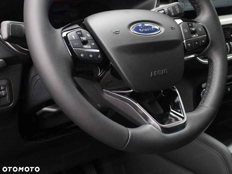 Ford Kuga - 7
