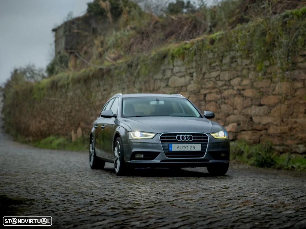 Audi A4 Avant 2.0 TDI Business Line Sport - 3