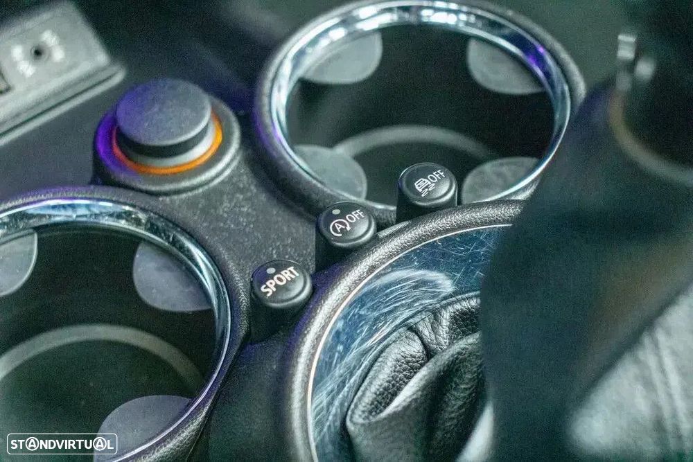 MINI 3 Portas Cooper SD - 15