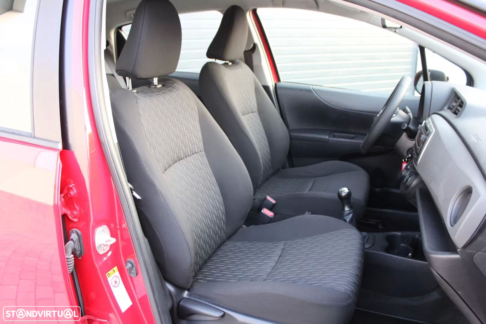 Toyota Yaris 1.0 VVT-i Comfort - 11