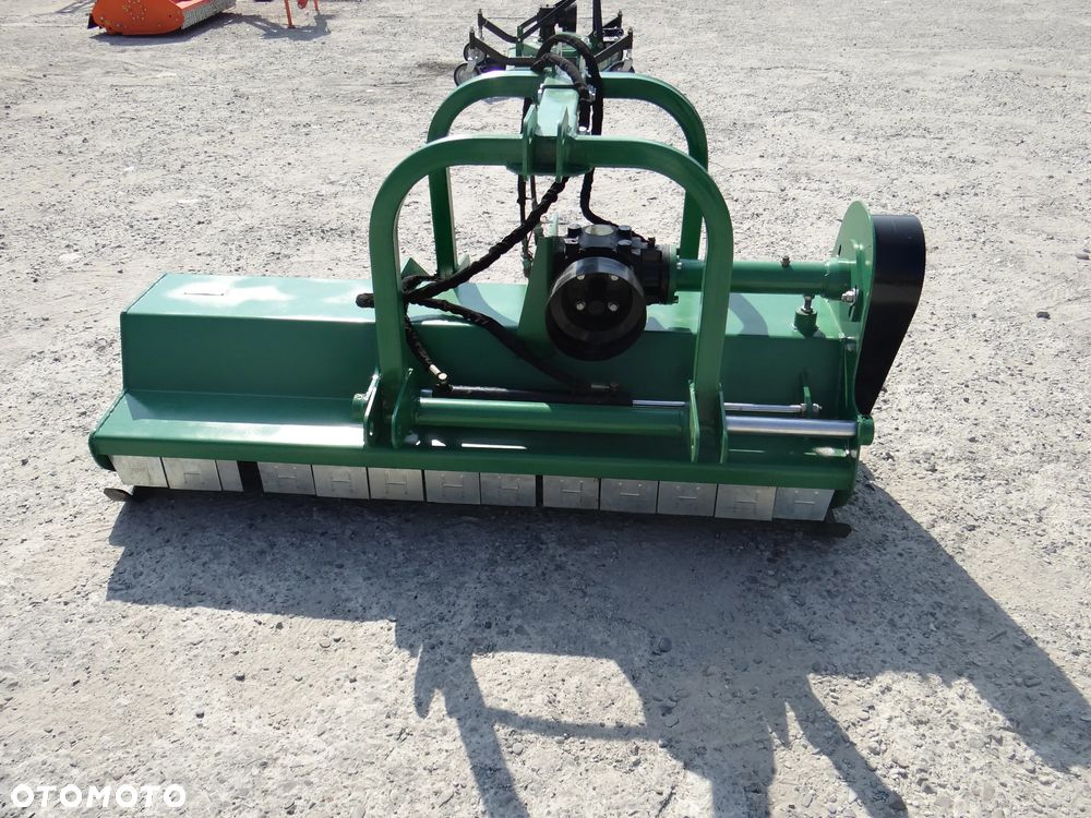 Inny Kosiarka bijakowa AG-140 AG-170 młotki 1,2 kg z przesuwem hydraulicznym - 8