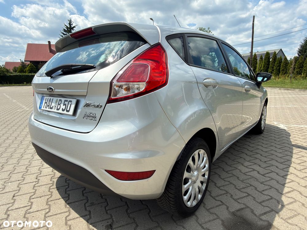Ford Fiesta 1.25 Champions Edition - 17