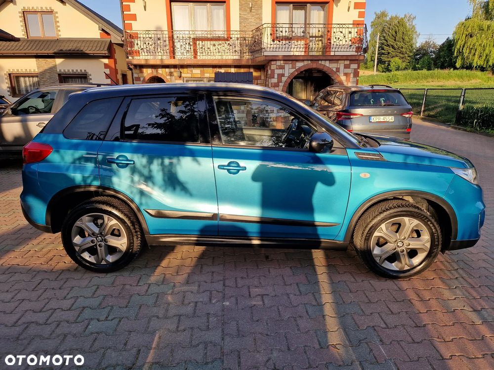 Suzuki Vitara 1.6 Premium 4WD - 38