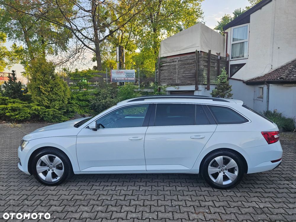 Skoda Superb 2.0 TDI DSG Ambition - 10