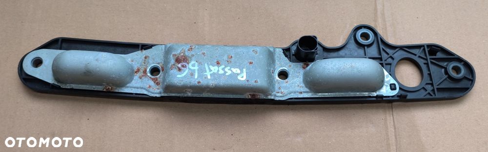 . Passat B6 stycznik klapy tył oświetlenie tablicy kombi Volkswagen. - 2