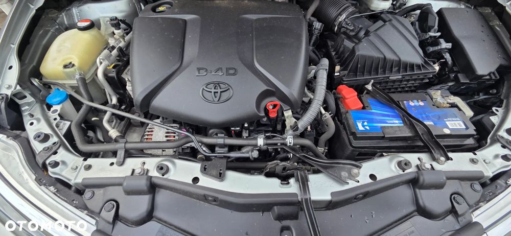 Toyota Auris 1.6 D-4D Design Edition - 40