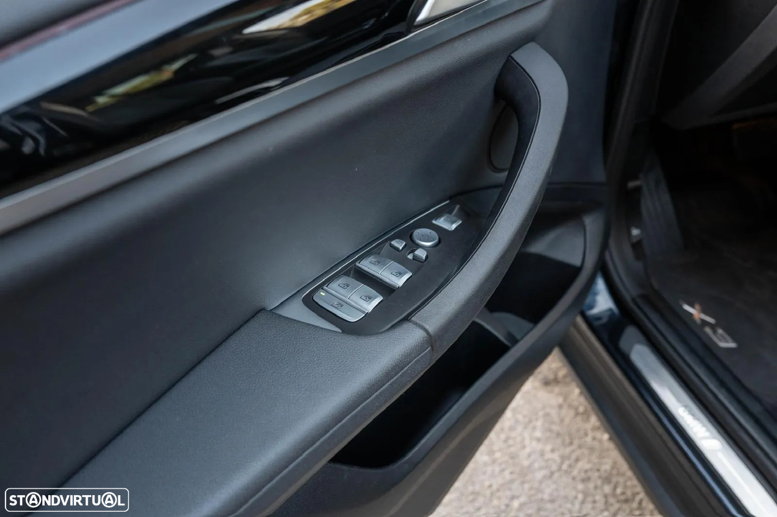 BMW iX3 Inspiring - 14