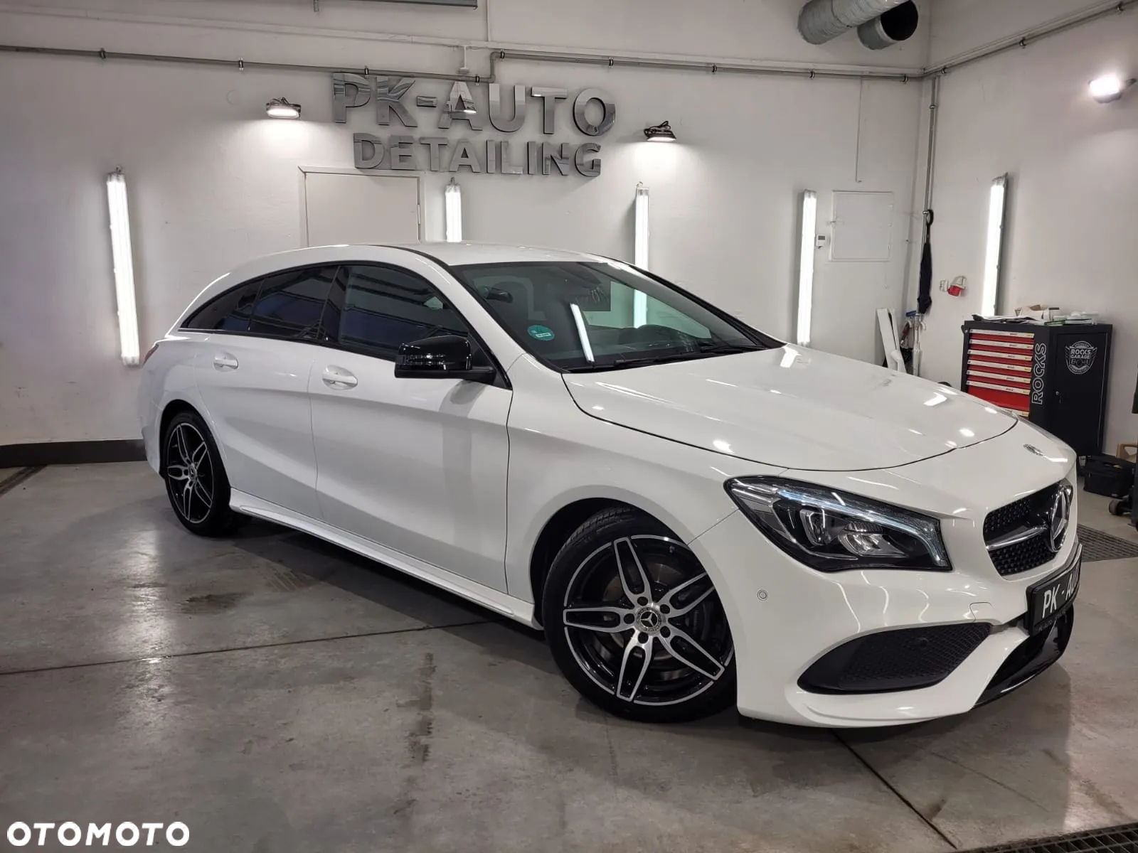 Mercedes-Benz CLA Shooting Brake 200 7G-DCT AMG Line - 4