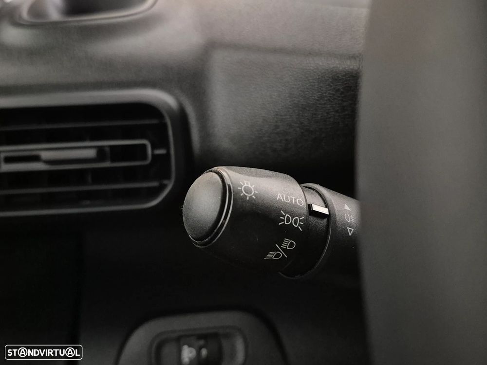 Peugeot Partner HDI - 2022 - 78.000KM | GARANTIA | NACIONAL - 3 Lug. - 14