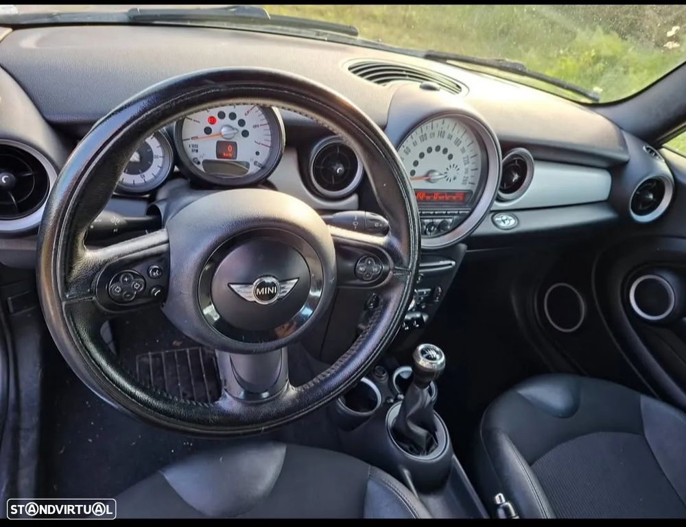 MINI Cabrio Cooper D - 19