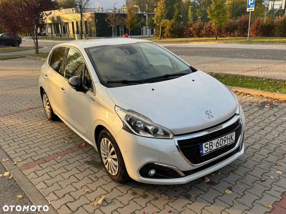 Peugeot 208 PureTech 110 Stop & Start Allure - 20