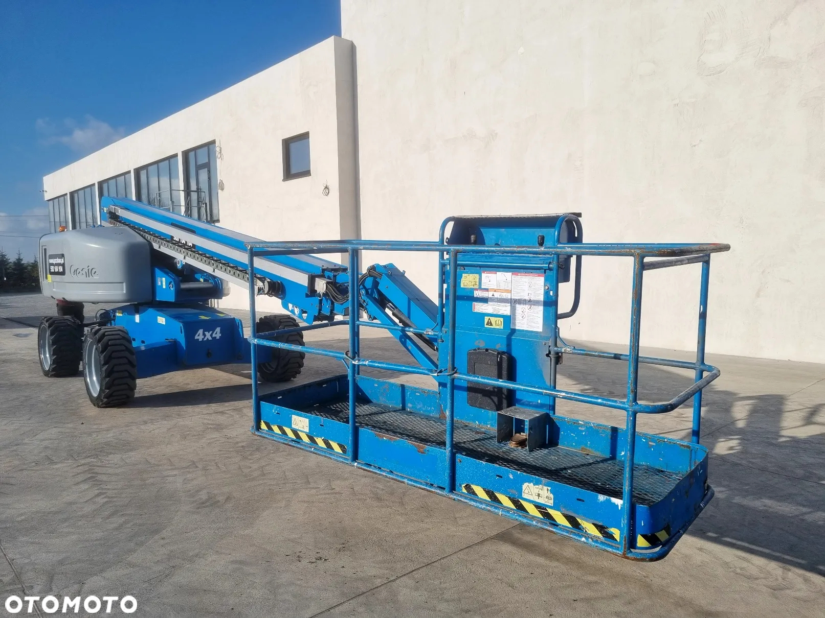 JLG 660SJ / Genie S-65 - 5